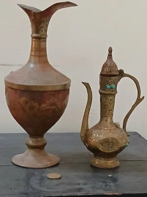 تحفة فنية ابريق  نحاسي قديم جداا