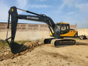 حفار 210 لأيجار اليومي والشهري