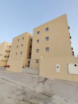 سكن عمال للبيع في المزروعه