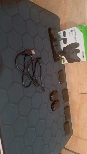 بطاريات إكس بوكس قابلة للشحن