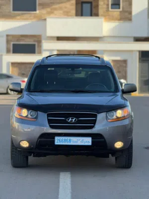 Used Hyundai Santa Fe in Tripoli