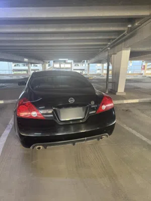 Nissan Altima Coupe 2012