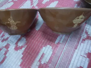 فخار للحلوى العمانية نظاف جدا