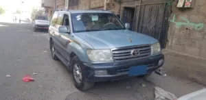 للبيع تويوتا لاند كروزر صالون خليجي فل كامل موديل 2007 كرت رشت الوكالة