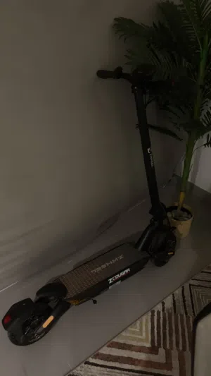 scooter zwheel e coughar used in for 3 months and fixed brakes and tires good condition