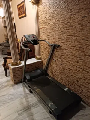 جهاز المشي الرياضي