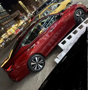 نيسان التيما 2022