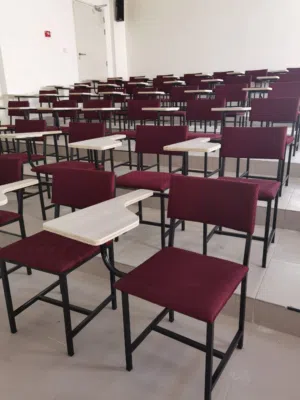 مقعد محاضرات مع ركاية للمراكز الثقافية والقرآنية والمدارس