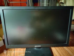 18.5 Other monitors for sale in Amman