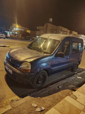 رينو 2002 للبيع