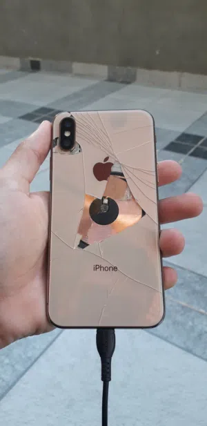 Apple iPhone XS 64 GB in Tripoli