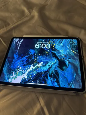 used for 3 weeks with pen gen 2 iPad Pro 11-inch gen 1 64gb WiFi and cover