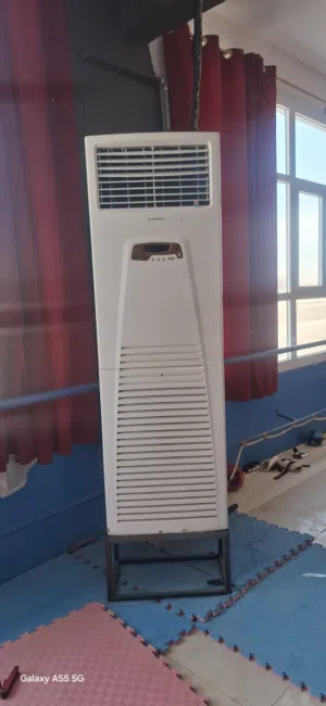 للبيع مكيف مركزي 5 طن