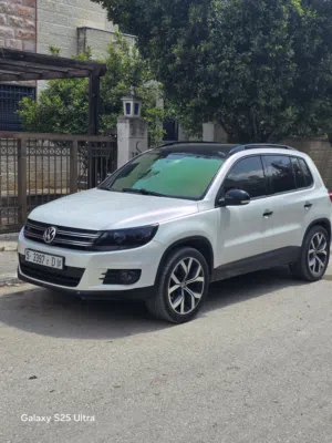 فولكسواجن تيجوان 4×4. 2.0tsi. بحاله الوكاله بدون حوادث