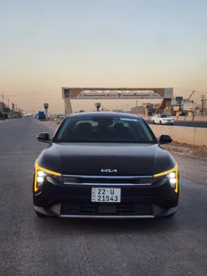 للبيع كيا K4  موديل 2025 جديده نص فول تفاصيله مذكوره جوه
