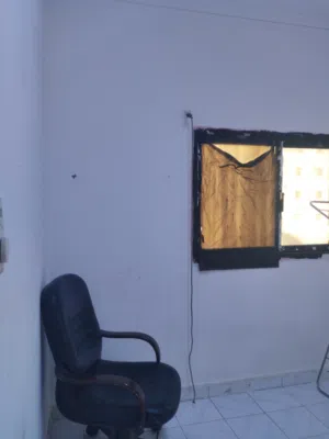 sharing apartment with family for rent in salmiya block 12