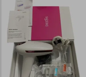 لماذا تذهب لعيادات التجميل مدام صار بيدك جهاز الليزر لإزالة الشعر والنظارة وحب الشباب ايضا 3×1