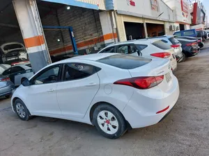 Used Hyundai Elantra in Hajjah