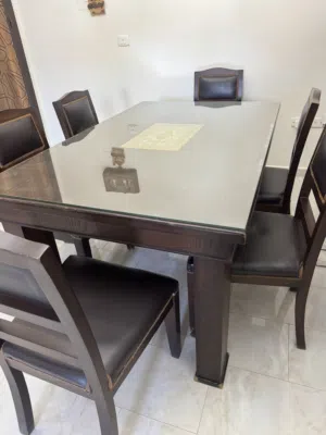 طاولة سفرة مع 6كراسي