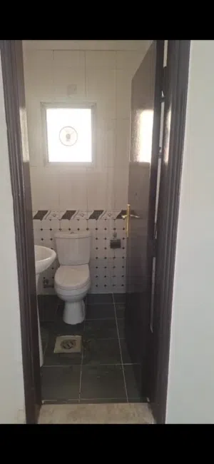70 m2 2 Bedrooms Apartments for Rent in Farwaniya Farwaniya
