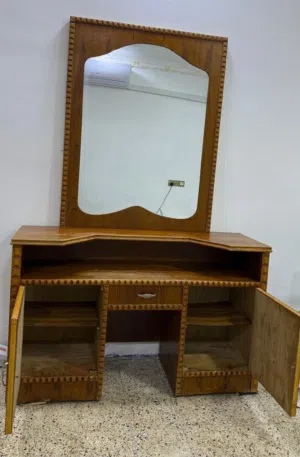 ميز مرايه ميز تواليت اخو الجديد نفصال تزكام صاج شغل عراقي