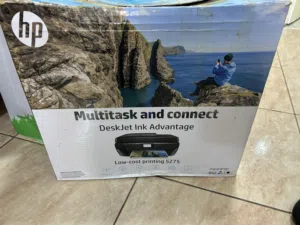 طابعه hp للبيع استخدام بسيط ب كرتونتها