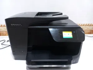 طابعة اج بي عملاقة