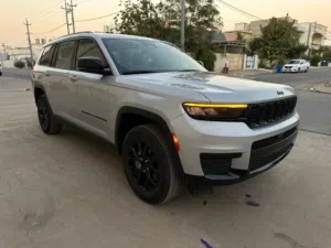 Jeep Grand Cherokee Altitude 4x4