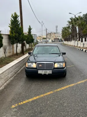 مرسيدس بطه 90