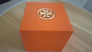 للبيع ساعة توري بورش/ مليات مونت بلانك / عطورات جاكوار كلاسك