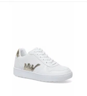 بوت جديد Nine west مقاس 39