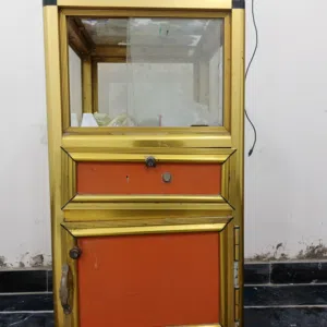 جام خانه صغيرة نظيفه