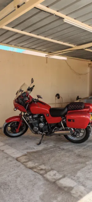 دراجة شرطى  CBX750 للبيع