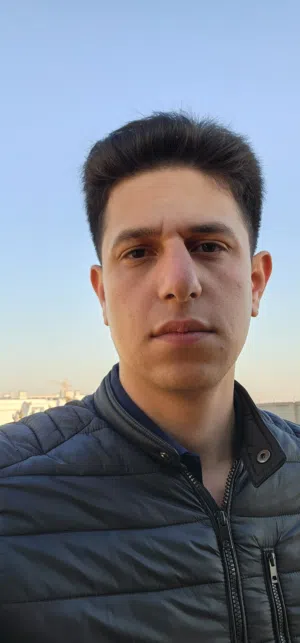 يزن اسماعيل درويش 
