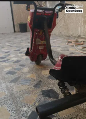 مستعمل 1 سنه وحده فقط وتجي ويه شاحنه ومفاتاحه