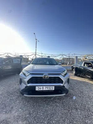Used Toyota RAV 4 in Basra