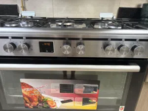 Terino Gas cooking range with oven.
