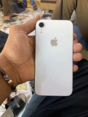 ايفون XR مامبدل اي قطعه بحالة الوكاله