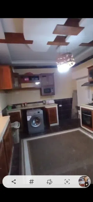 شقة للبيع في شارع الخروبة