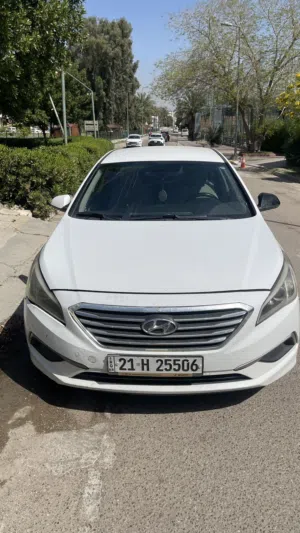 هيونداي سونتا