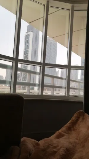 ابحث عن سكن او شخص معي شريك في سكن