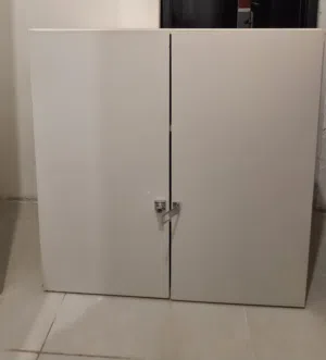 خزانة صناديق بحالة جيدة جدا