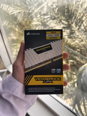 RAM Corsair 16Gb (8*2) 3000Mhz ddr4 - رام 16 جيبي