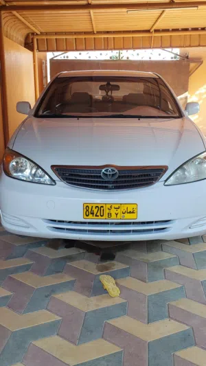 كامرى مديل 2004
