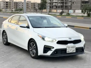 السلام عليكم كيا فورتي للبيع موديل 2019