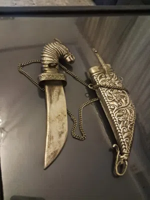 خنجر صناعه يدوية