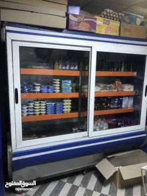 تلاجة عرض بتجريب