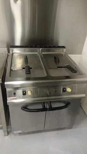 Burger shop 2025