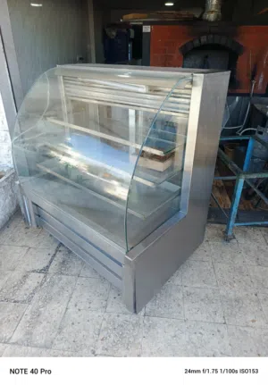 عدة مطعم معجنات