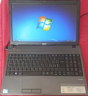 PC Portable Acer TravelMate 5335